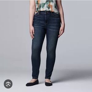 Simply Vera Straight Leg